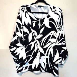 NWT! Pierri New York Black & White Beaded Button Front Sweater Size 3X